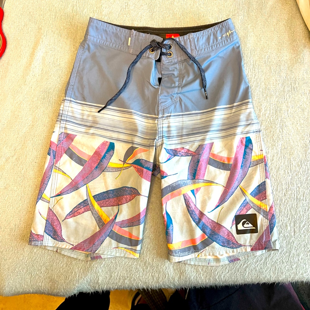 COPY - Quicksilver board shorts